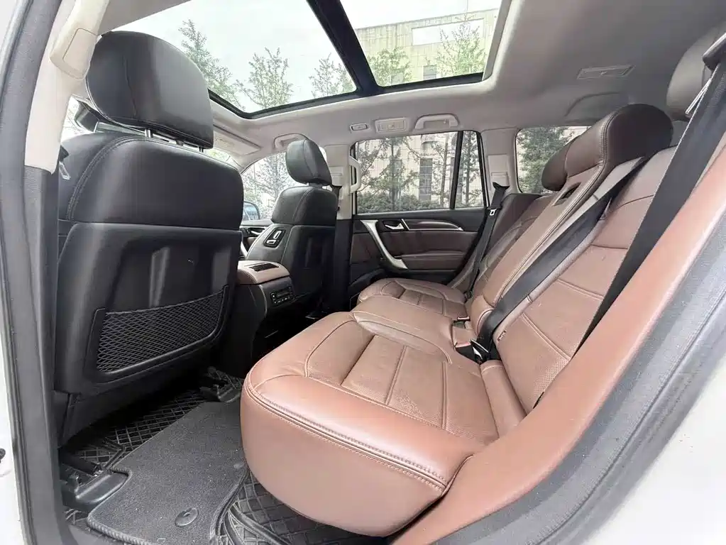 Haval H9 哈弗H9 2017款 2.0 T 柴油四驱尊享型 5座