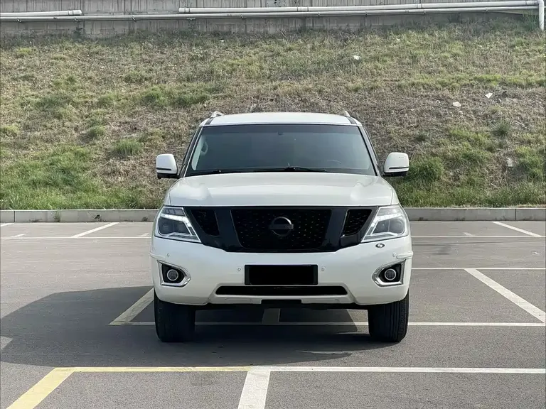 Nissan Patrol 4.0 L Leading Elite