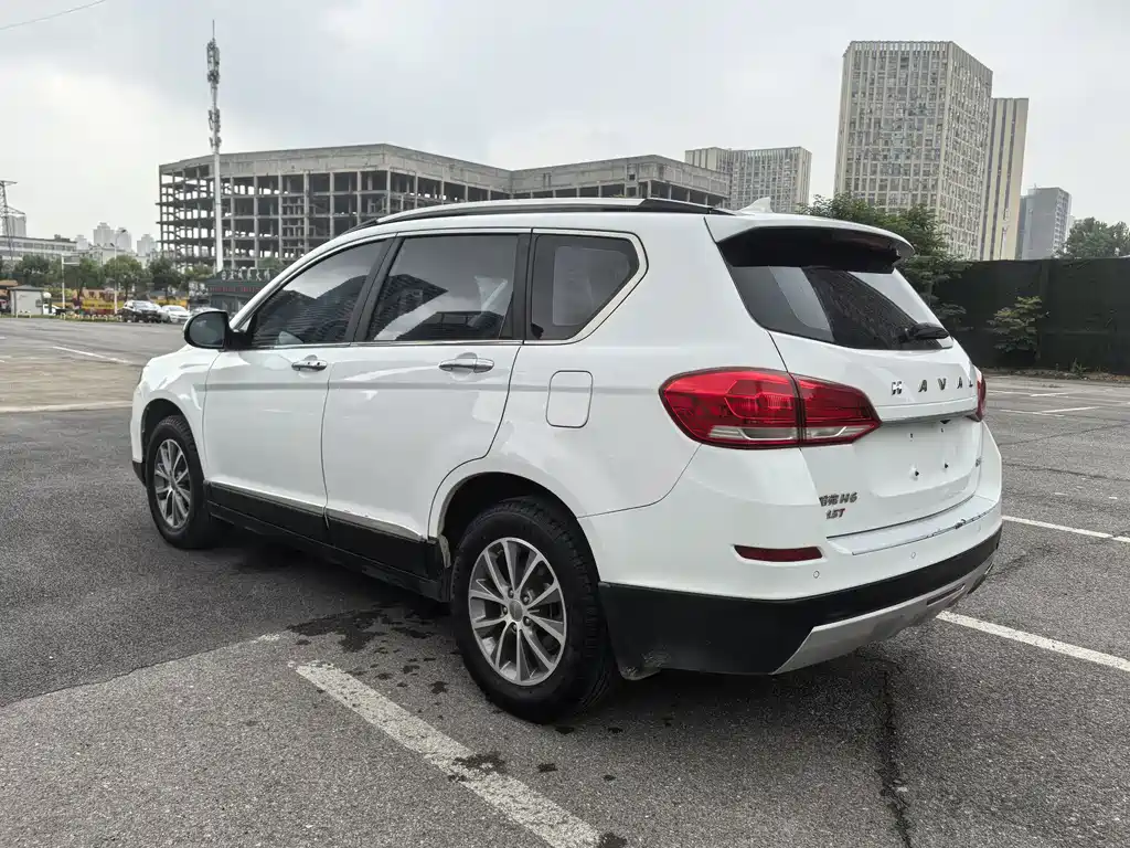 Haval H6 Blue Label Sport 1.5 T Auto 2 WD Distinguished