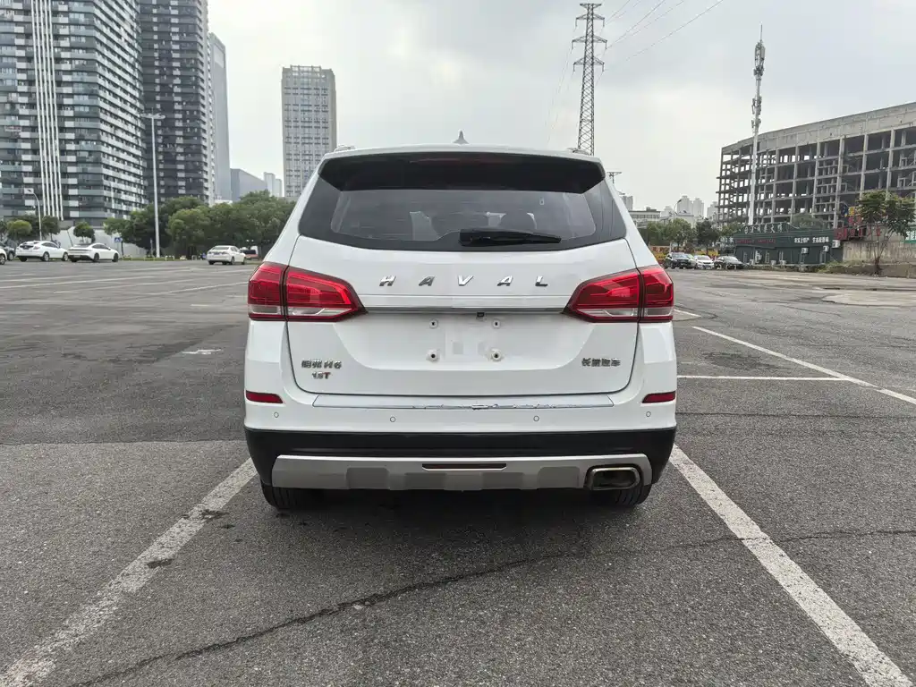 Haval H6 Blue Label Sport 1.5 T Auto 2 WD Distinguished