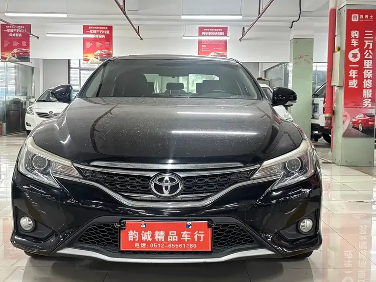 Toyota Mark X 2.5 V Style Sharp
