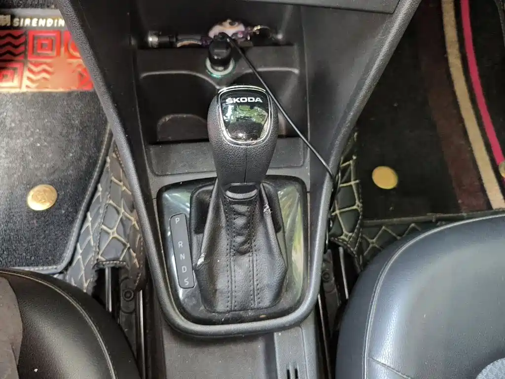 Rapid Spaceback 昕动 2014款 1.6 L 自动悦享版
