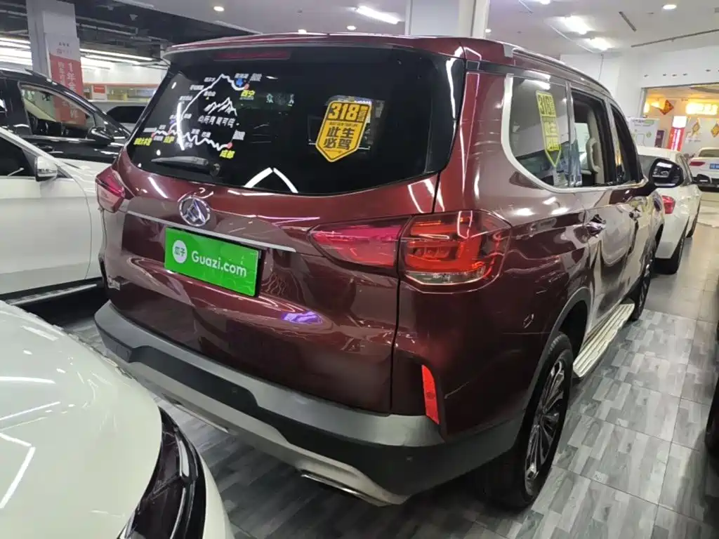 Maxus D90 上汽大通MAXUS D90 2017款 2.0 T 自动两驱 天王星