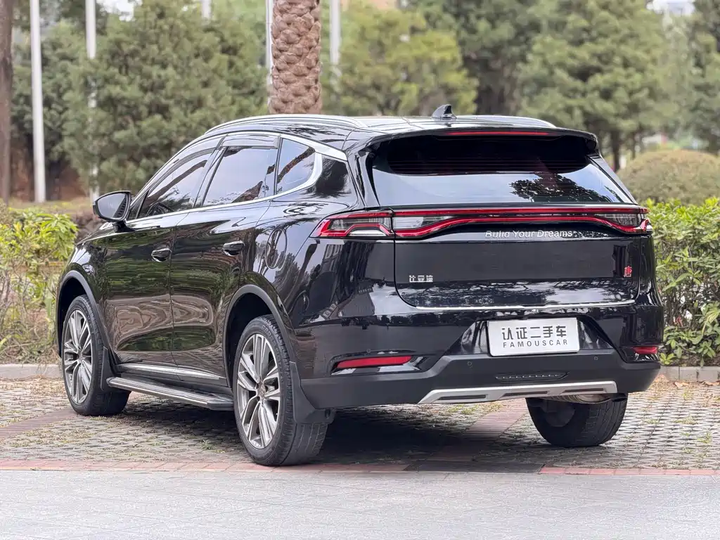 Tang 2.0 T Auto Connected Honored 7-seat CN-V