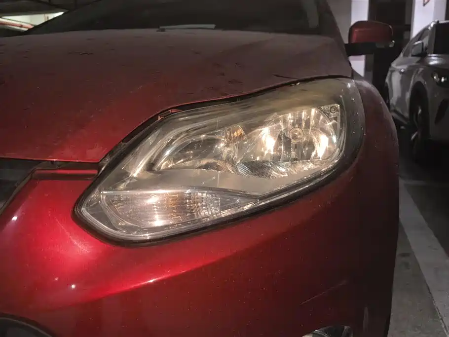 Focus Sedan 1.6 L Auto Style