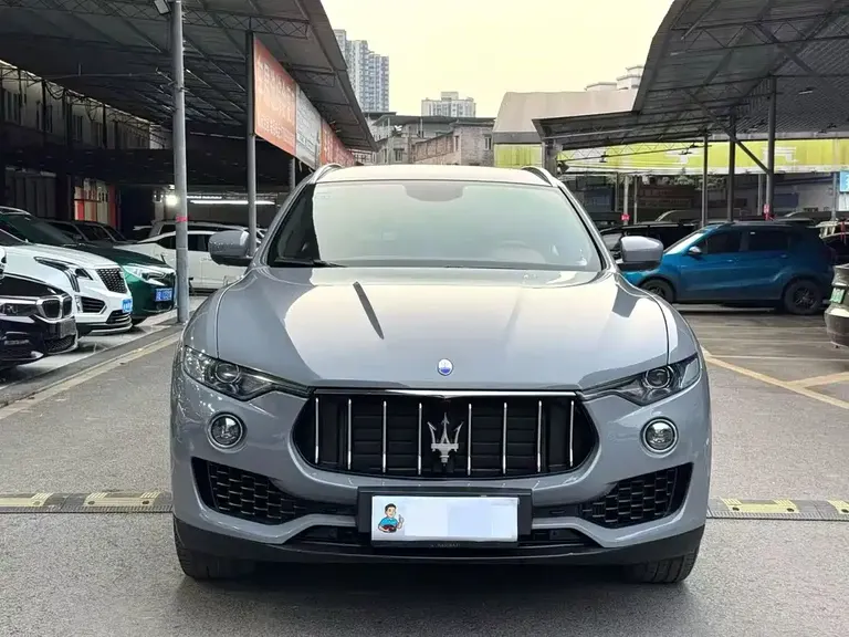 Maserati Levante 3.0 T Standard