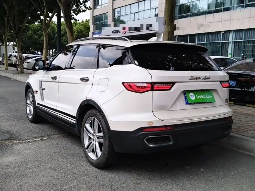 Zotye T700 1.8 T DCT Distinguished
