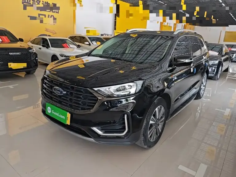Ford Edge PLUS EcoBoost 245 2 WD Platinum Sharp 5-seat