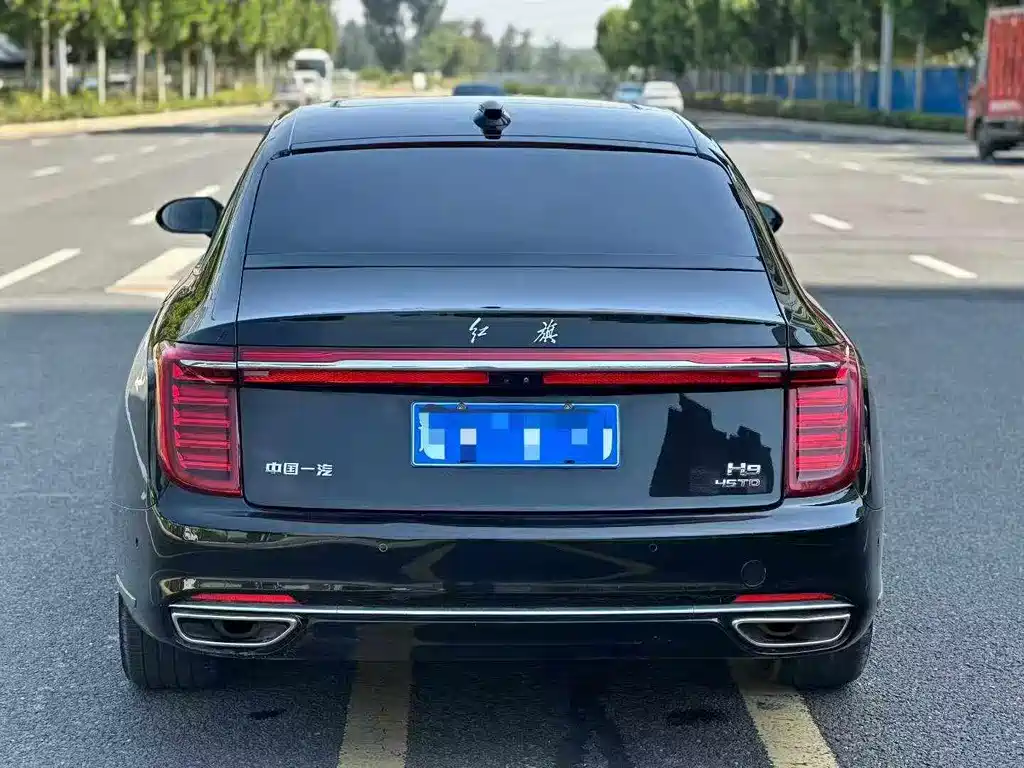 Hongqi H9 2.0 T Connected Flagship
