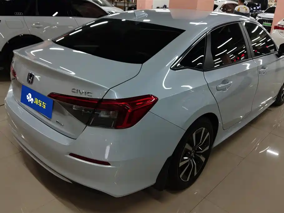 Civic HATCHBACK 240 TURBO CVT Extreme Sharp