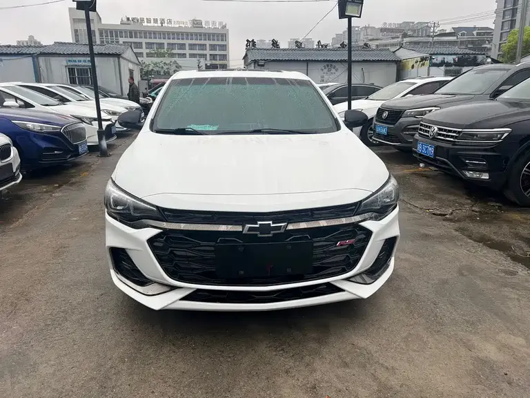 Chevrolet Monza 科鲁泽 2022款 轻混 RS 330 T 自动痛快版