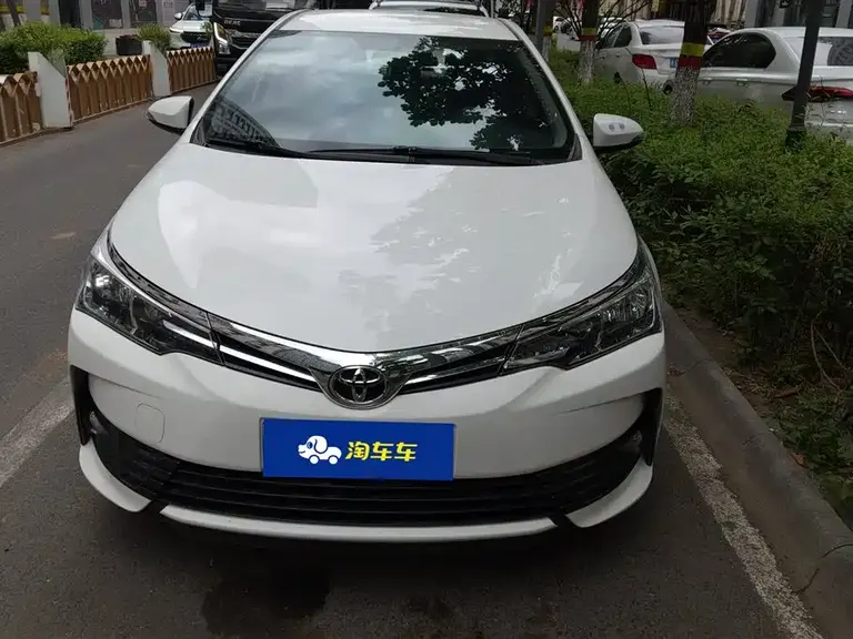 Toyota Corolla Facelift 1.2 T S-CVT GL