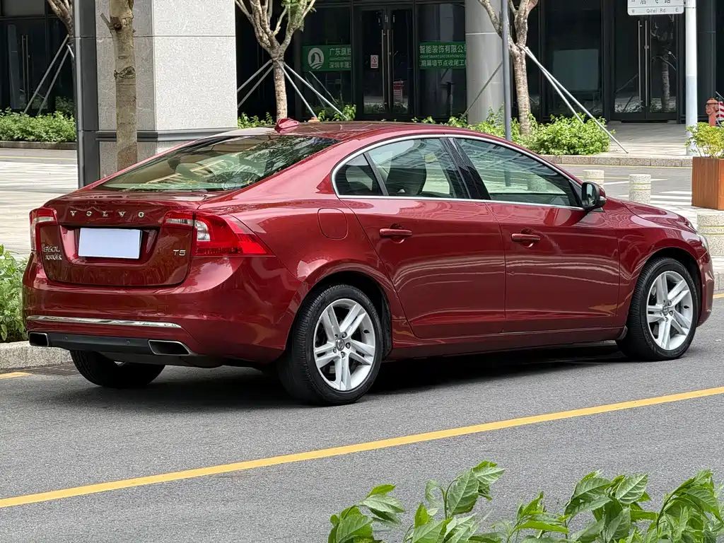 Volvo S60 S60 L T5 Smart Control