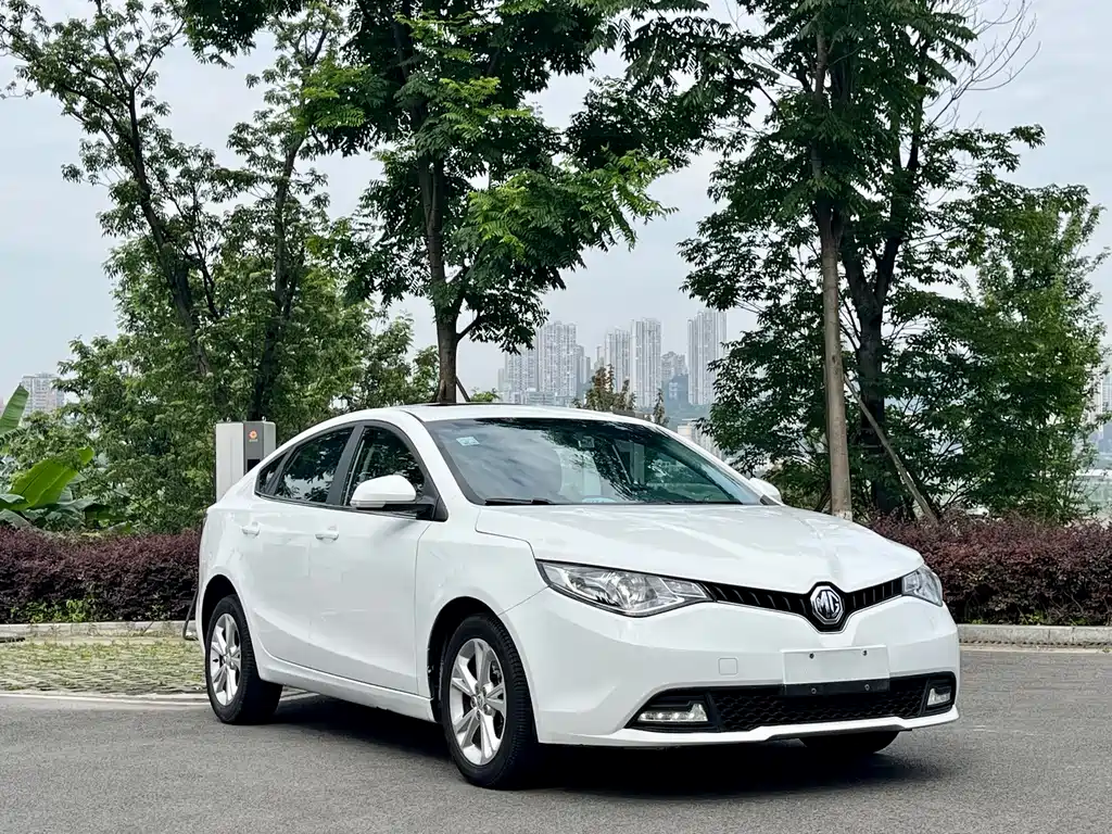 Ruixing 1.5 T Auto Value Luxury