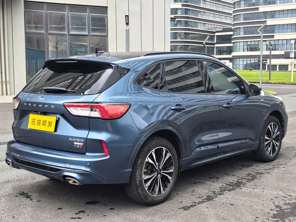 Escape EcoBoost 245 4 WD Indulge ST-LINE
