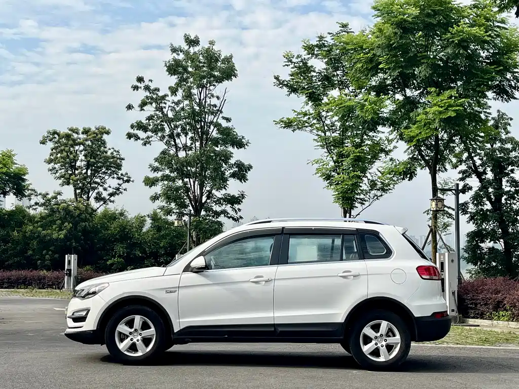 Damai X5 1.5 T Manual Luxury CN-IV