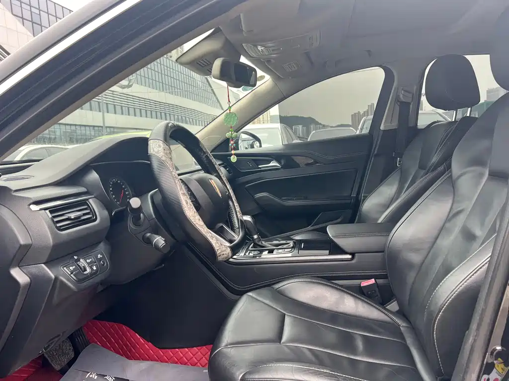 Hongqi H5 30 TD Agile