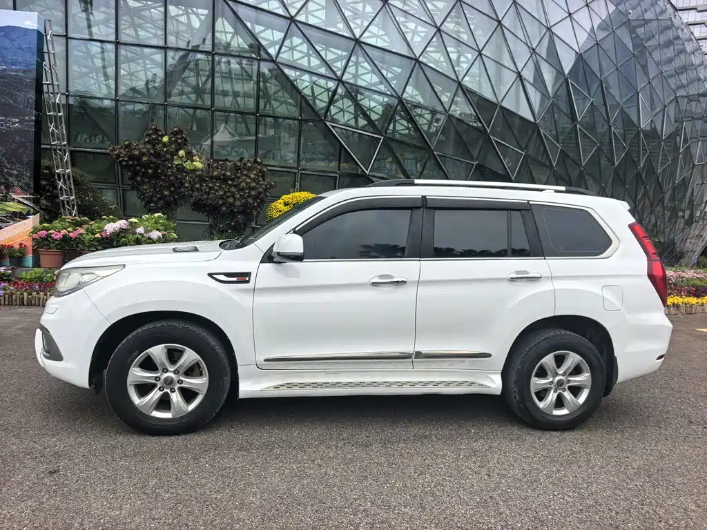 Haval H9 2.0 T 4 WD Luxury 7-seat