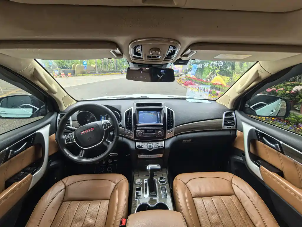 Haval H9 2.0 T 4 WD Luxury 7-seat
