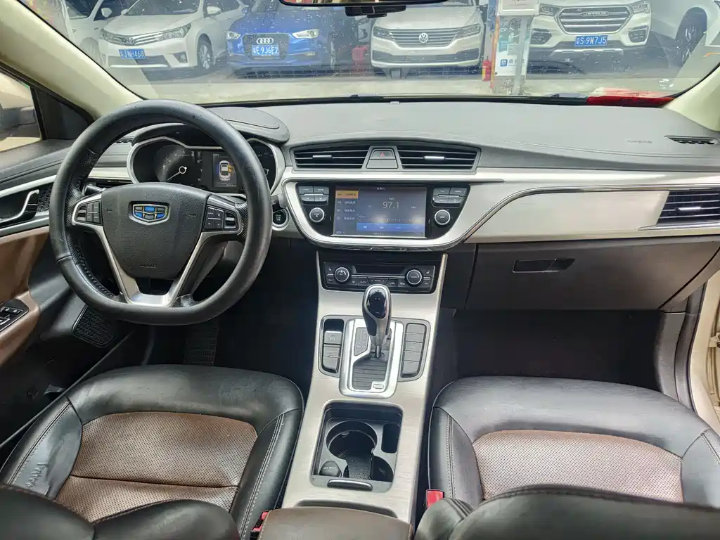 Emgrand GL 1.3 T DCT Distinguished