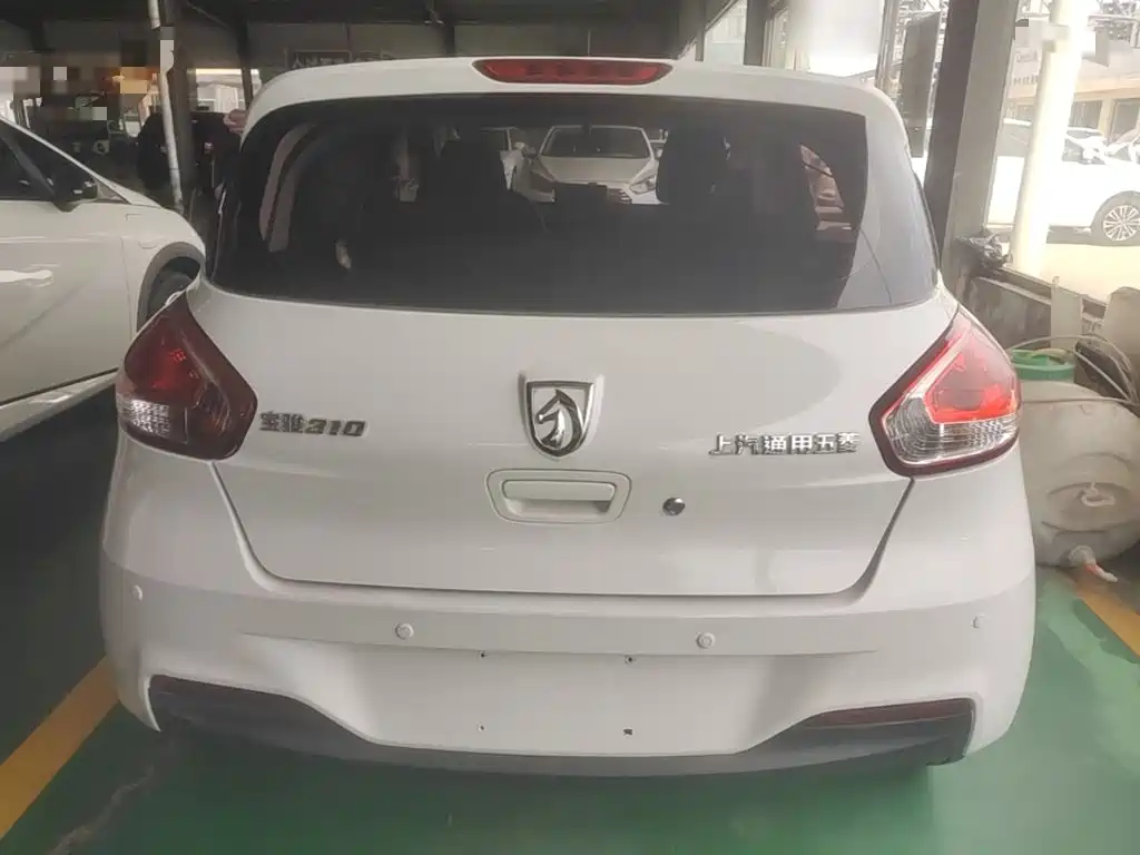 Baojun 310 1.2 L Manual Comfort