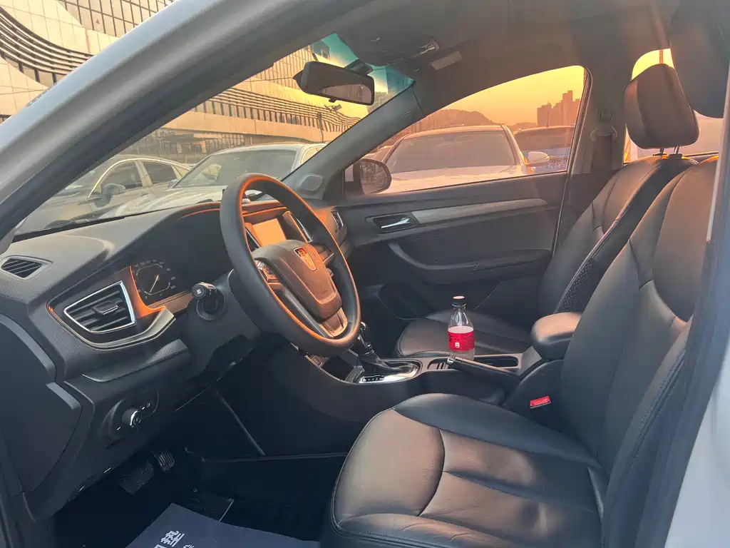 Roewe 360 1.5 L Auto Luxury