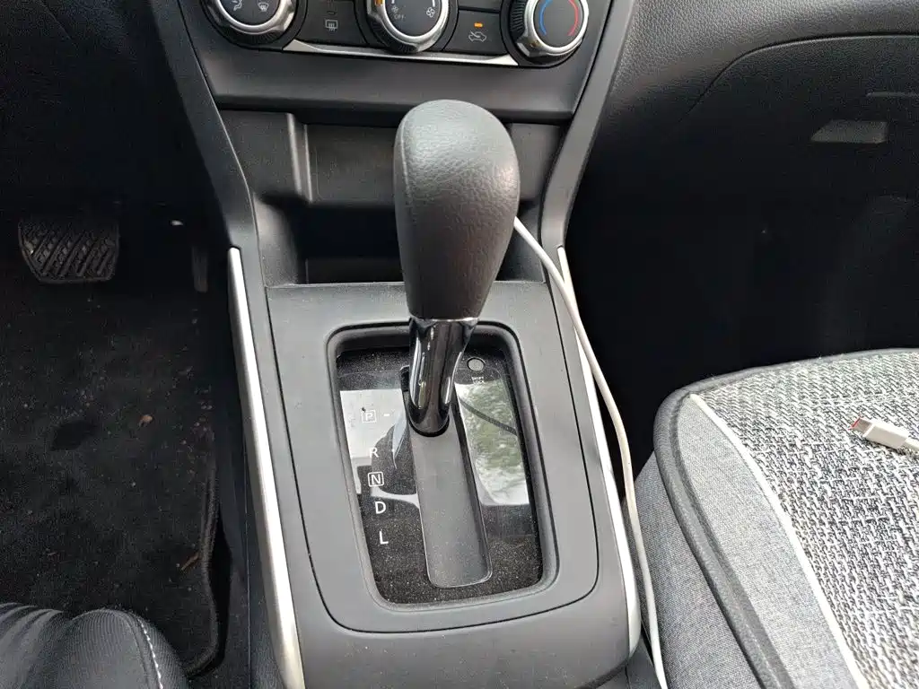 Sylphy Facelift II Classic 1.6 XE CVT Comfort
