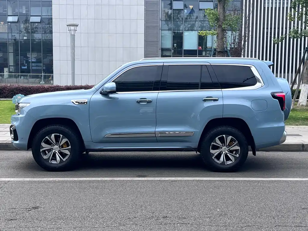 Beijing Offroad BJ60 2.0 T 11 th 7-seat