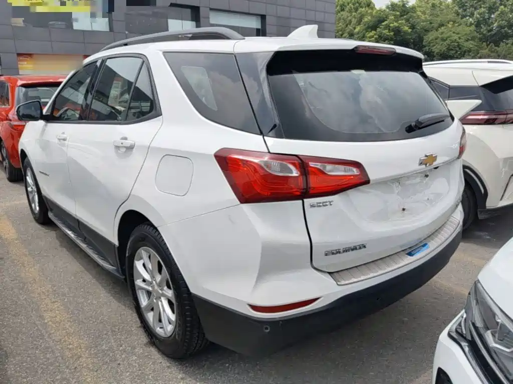 Equinox 535 T Auto Speed World