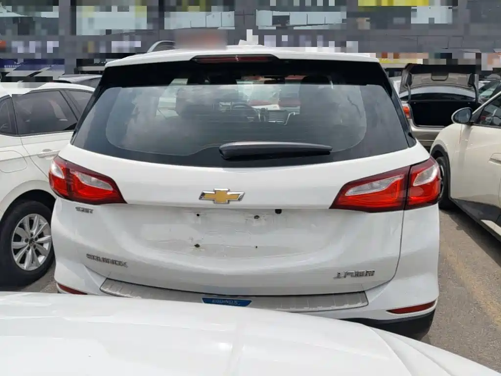 Equinox 535 T Auto Speed World