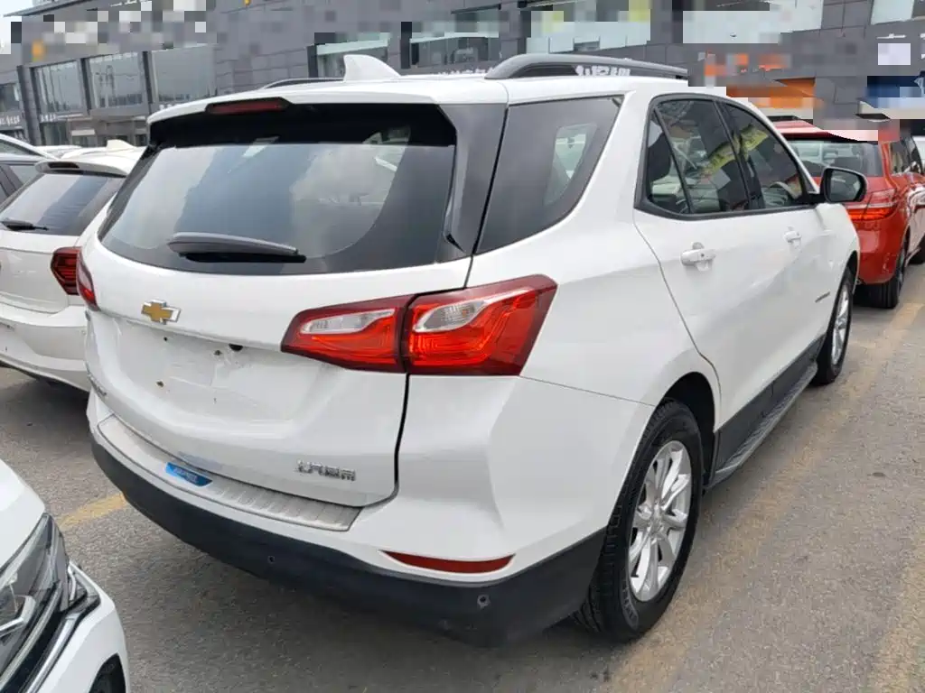 Equinox 535 T Auto Speed World