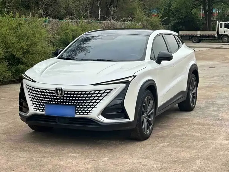 Changan UNI-T 1.5 T Distinguished