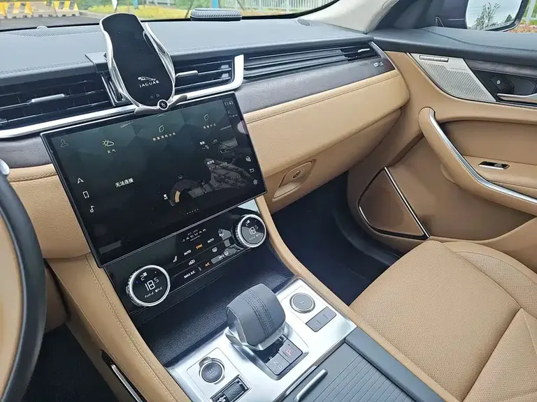 Jaguar F-PACE P250 HSE