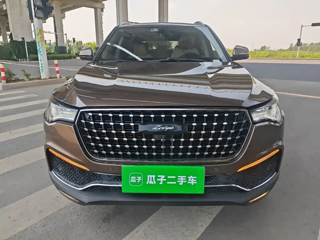 Zotye T700 2.0 T Auto Distinguished