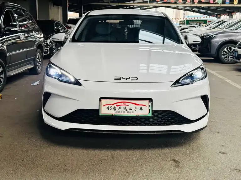 BYD Seal 05 DM-i DM-i Smart Drive 55 KM Luxury