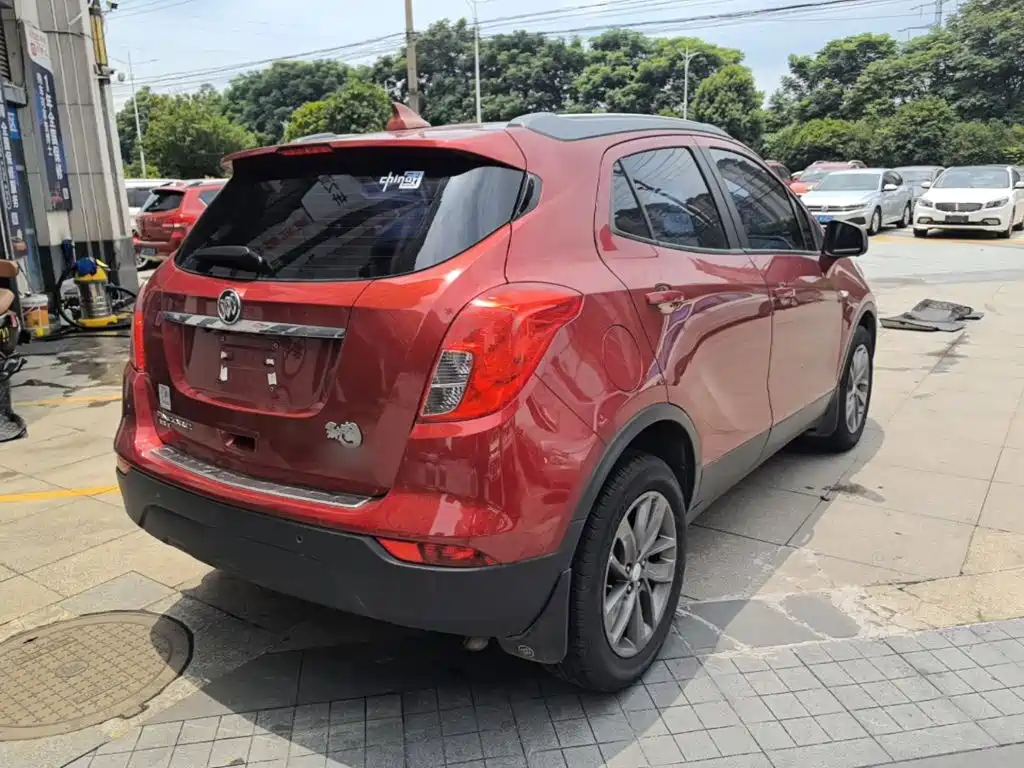 Encore 18 T Auto 2 WD Urban Leading