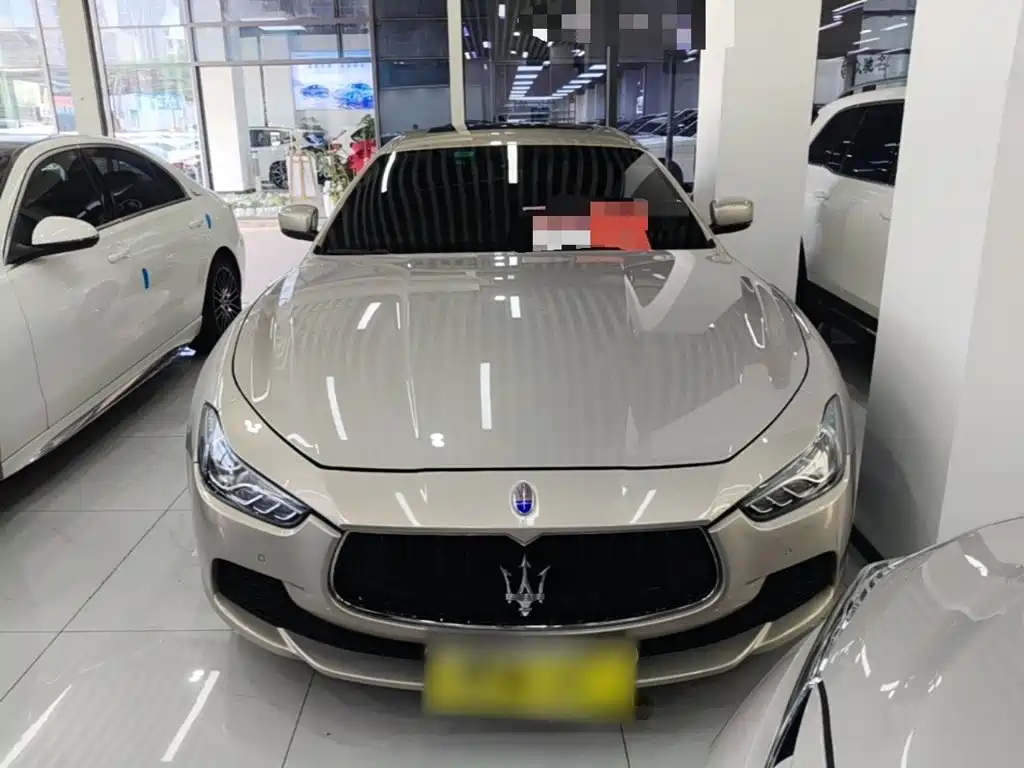 Ghibli 3.0 T Standard