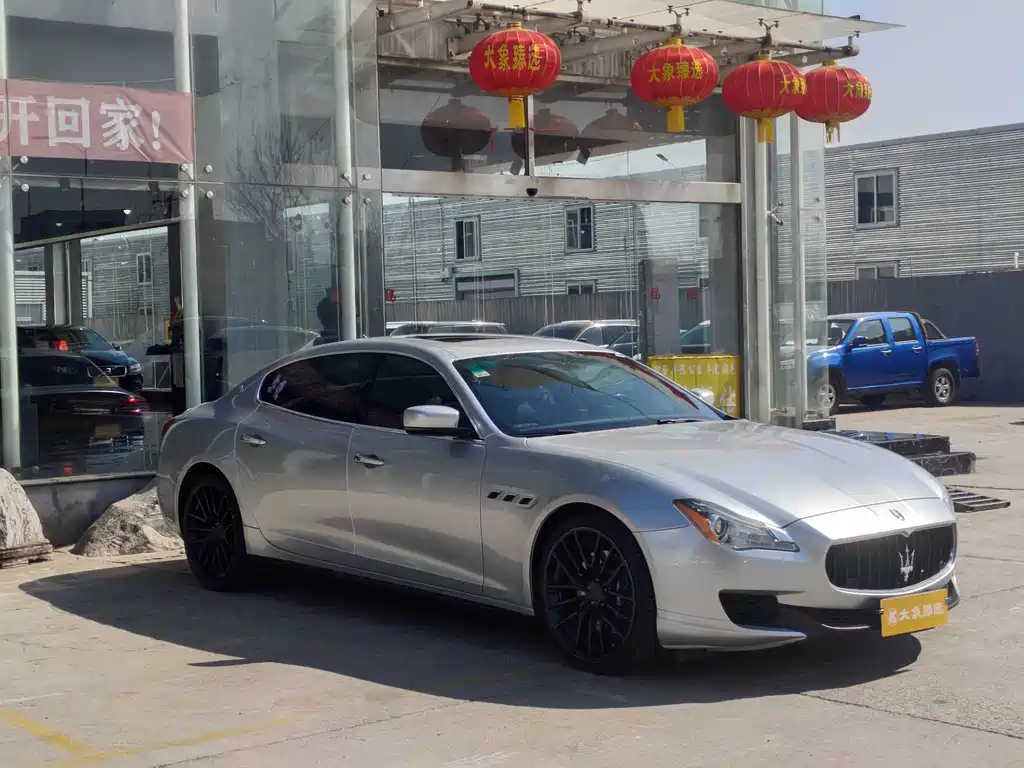 Quattroporte 3.0 T Standard
