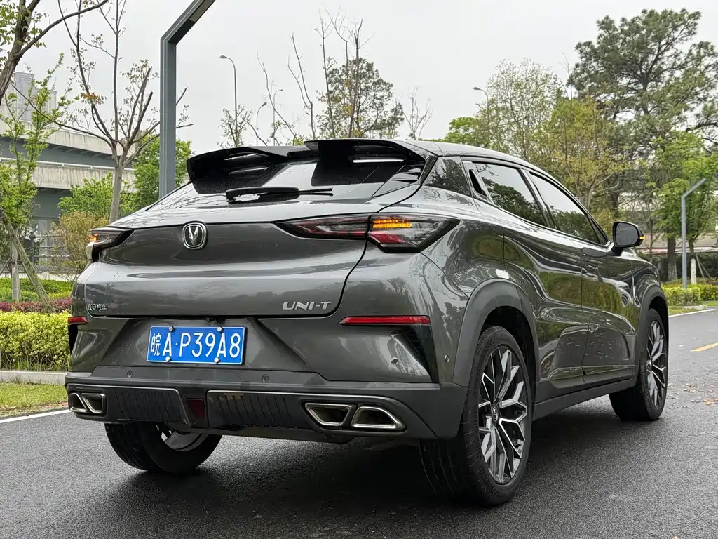 Changan UNI-T 1.5 T Flagship