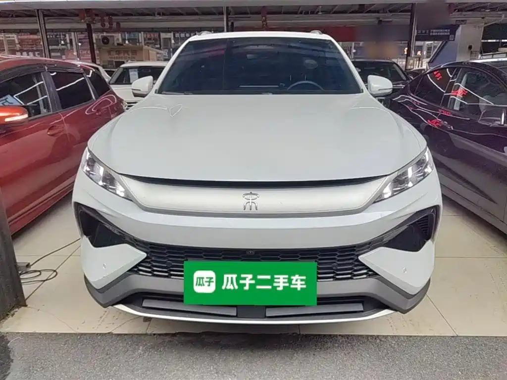 Song Pro NEV DM-i 133 KM Transcend