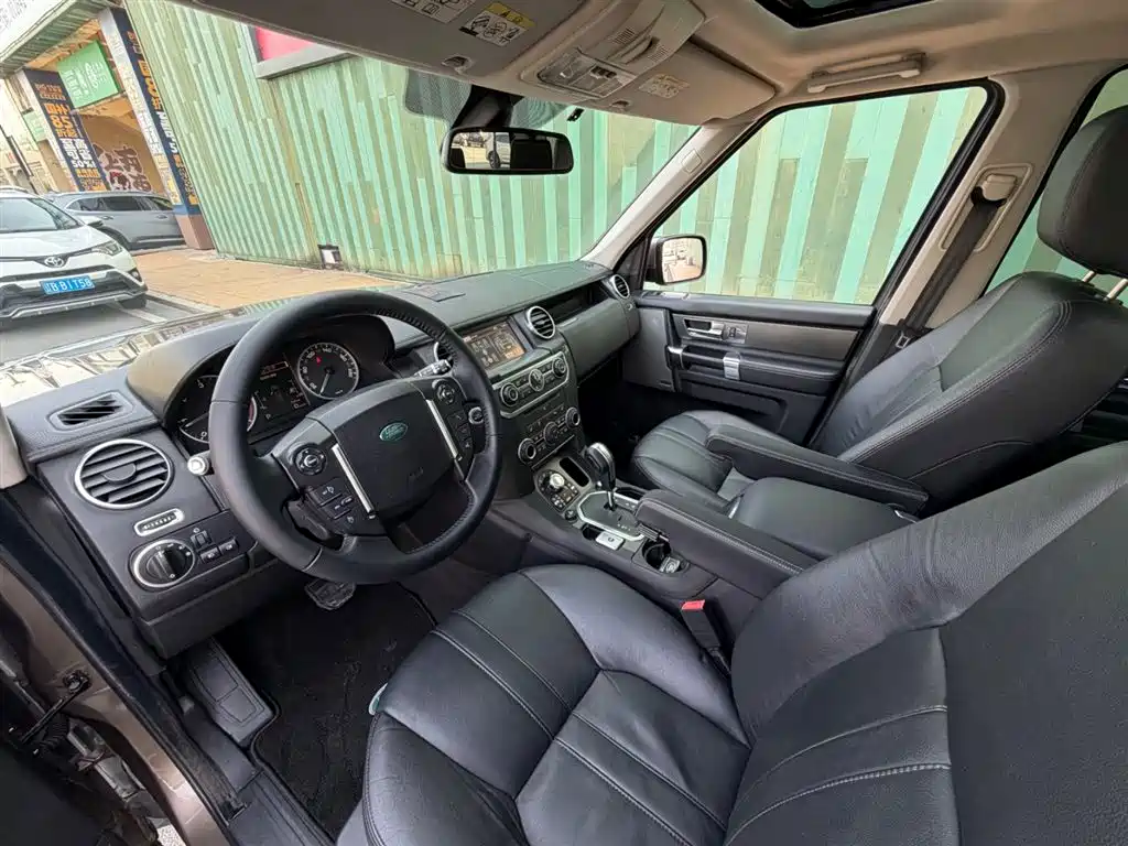 Discovery 3.0 SDV6 HSE Diesel