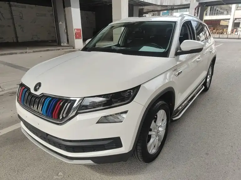Skoda Kodiaq Facelift TSI330 5-seat 2 WD Luxury Enjoyment