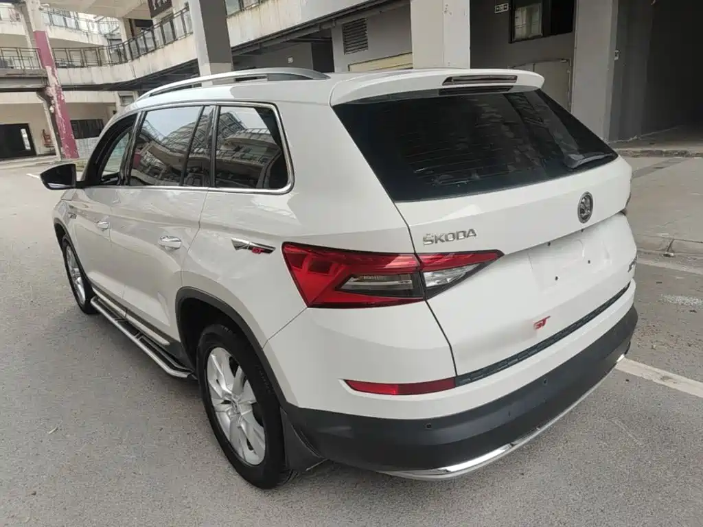 Kodiaq Facelift TSI330 5-seat 2 WD Luxury Enjoyment