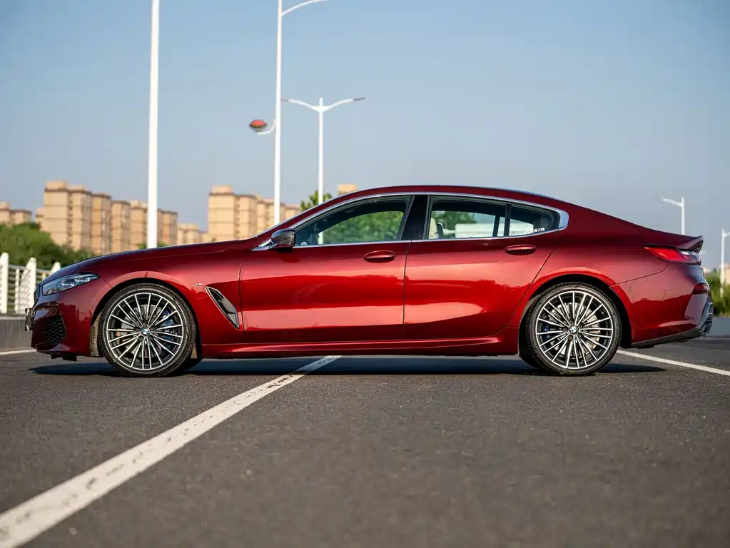 BMW 8 Series 840 i xDrive 4-door Coupe M Sport Package
