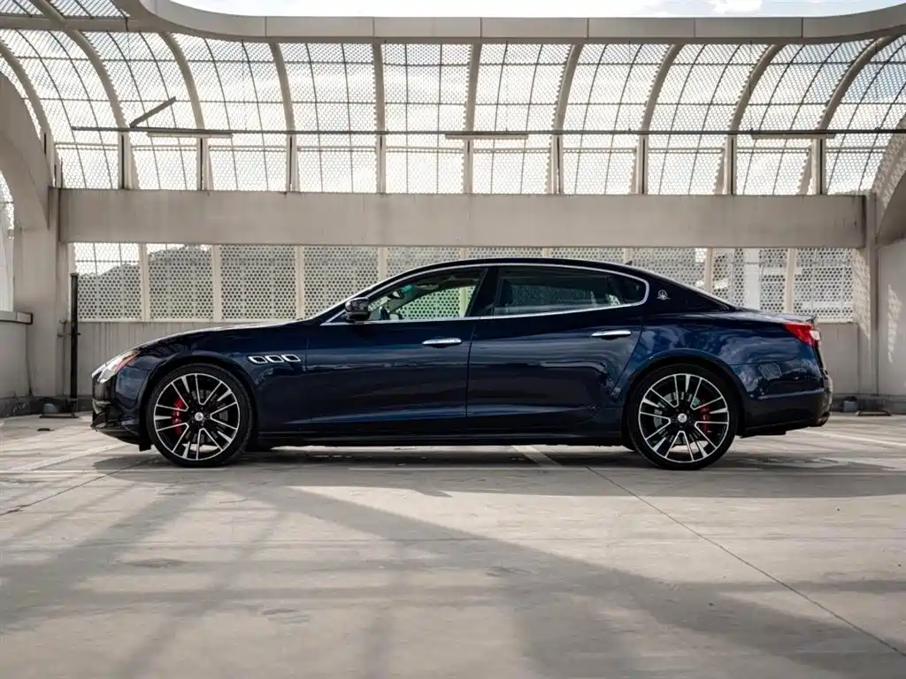 Quattroporte 3.0 T Standard