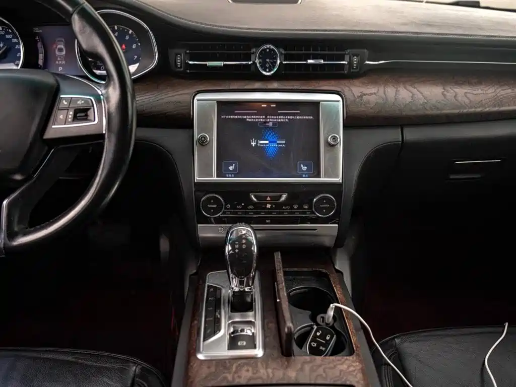 Quattroporte 3.0 T Standard