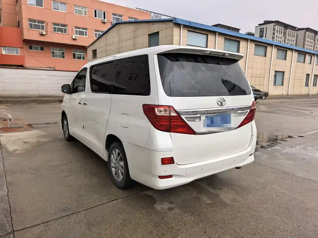 Alphard 3.5 L Luxury