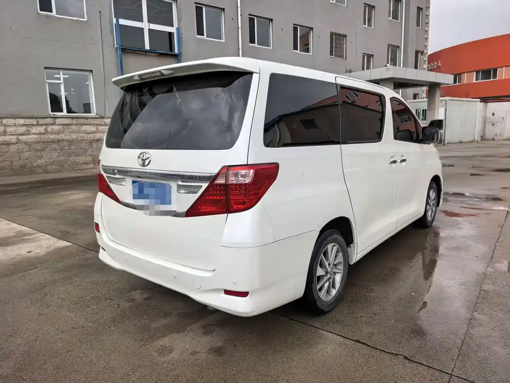 Alphard 3.5 L Luxury
