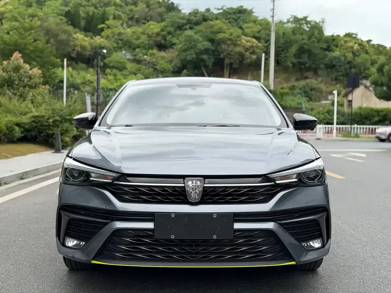 Roewe i5 1.5 L CVT Diamond