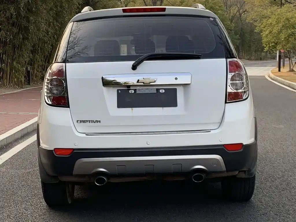 Captiva 2.4 L 2 WD City 5-seat